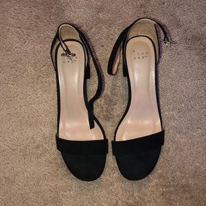 Low Heels black